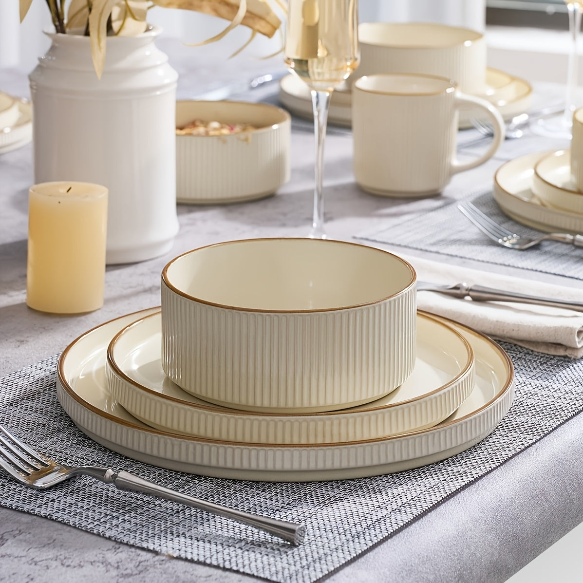 Dinnerware Sets, Plates And Bowls Set for 4, 12pcs Dish Set, Ribbed, Cappuccino White