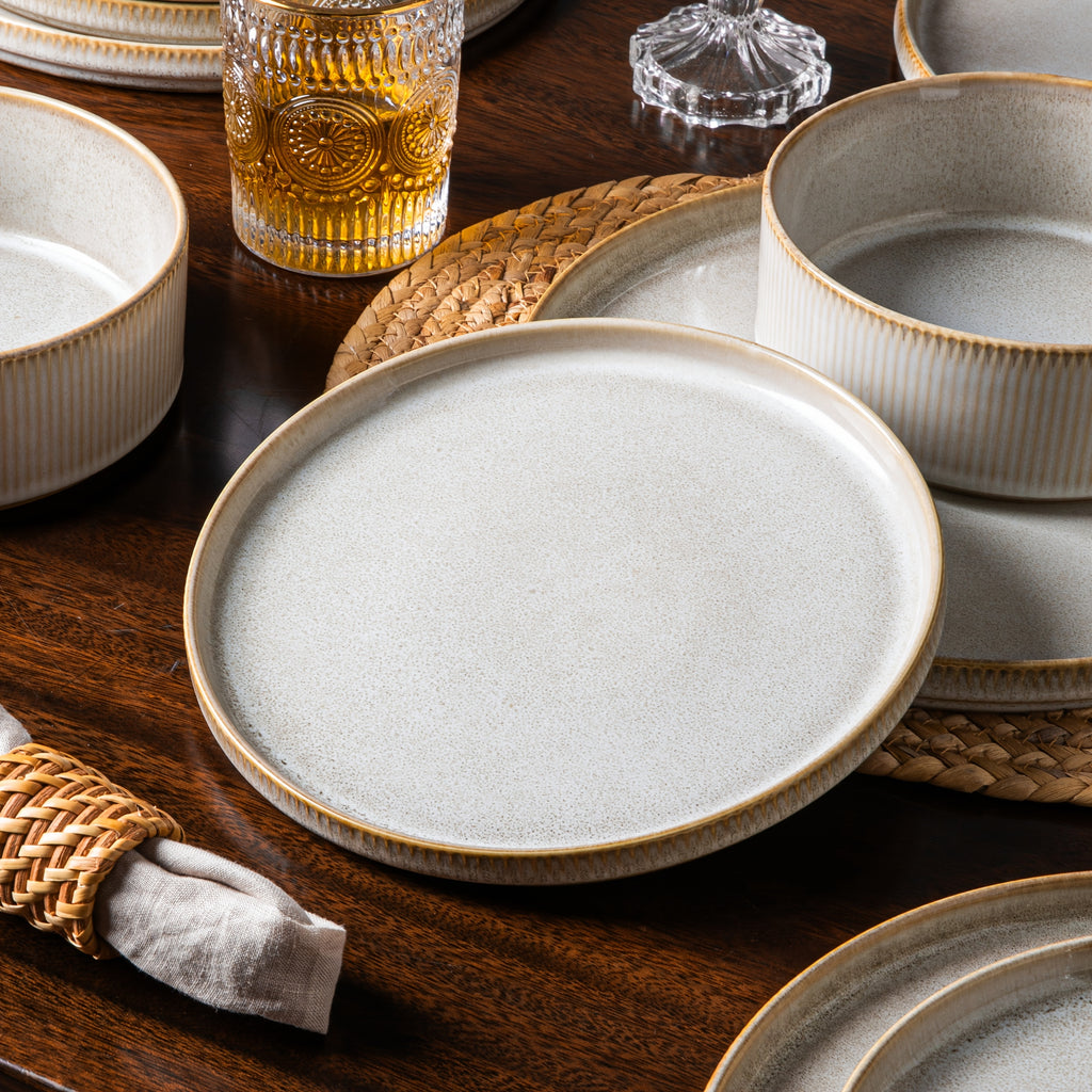 12pcs Striped Cream Beige Ceramic Dinnerware Set, Plate Spaghetti Bowl Soup Bowl Reaction Glaze Dinnerware Set, Modern High-end Ceramic Stoneware, Dishwasher And Microwave Can Be Used, Suitable for Gifts, Parties, Weddings, Family Dinners